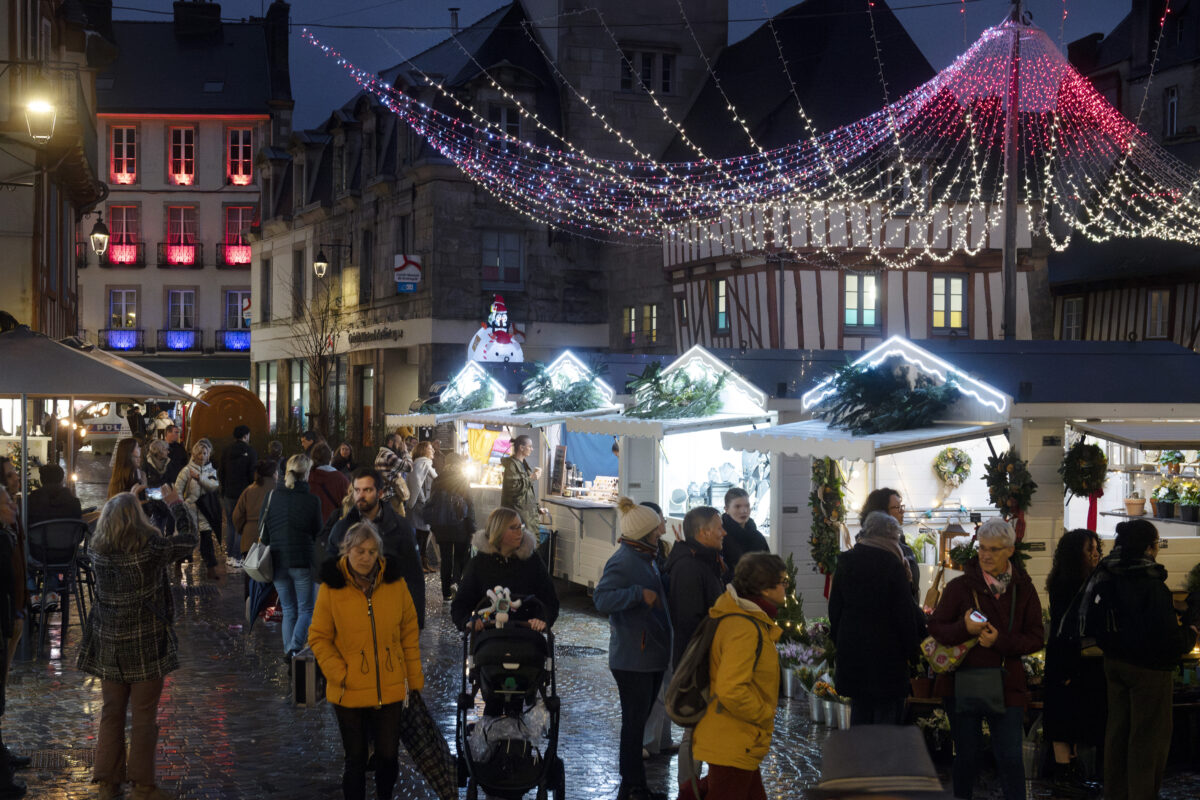 Image de mise en avant pour Quimper prépare son Village de Noël : appel à candidature pour les exposants